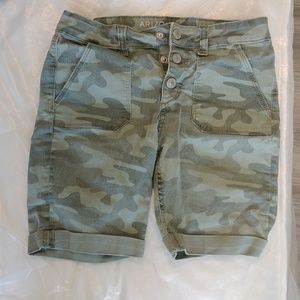 Women shorts